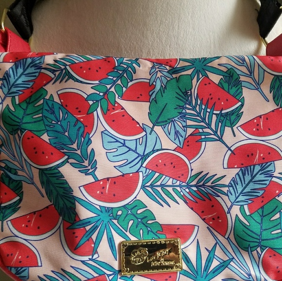 Betsey Johnson Expandable  Clutch - Picture 2 of 7